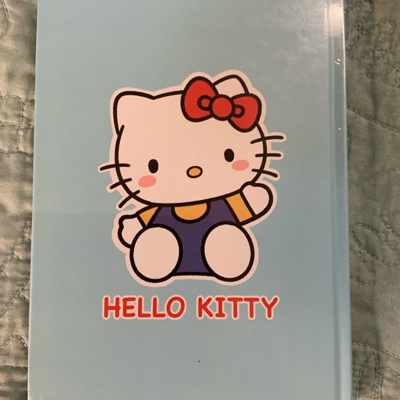 Hello Kitty Notebook with Red and Blue Design - Picture 2 of 2